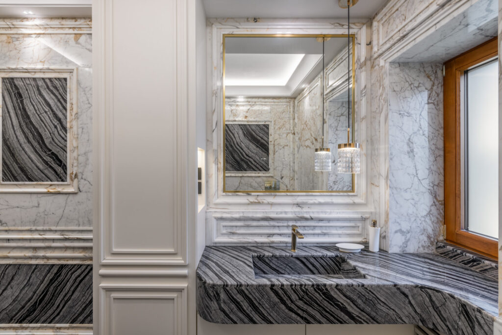 H. Luxury Bathroom